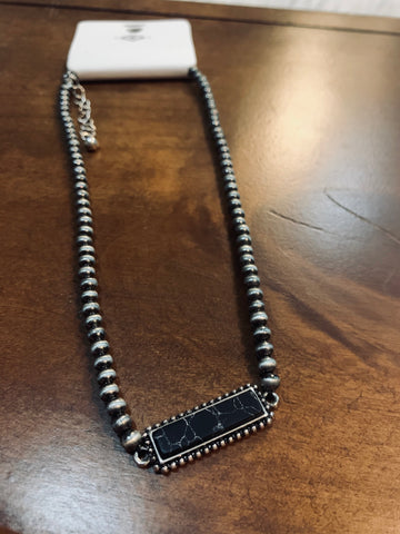 Beaded Necklace with Marble Black Bar